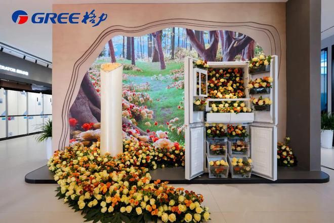 秀身材霍雨浩和雪帝搞偷袭一凯发k8登录王秋儿俯视角度